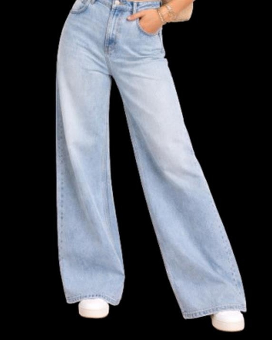 Denim wash and fit